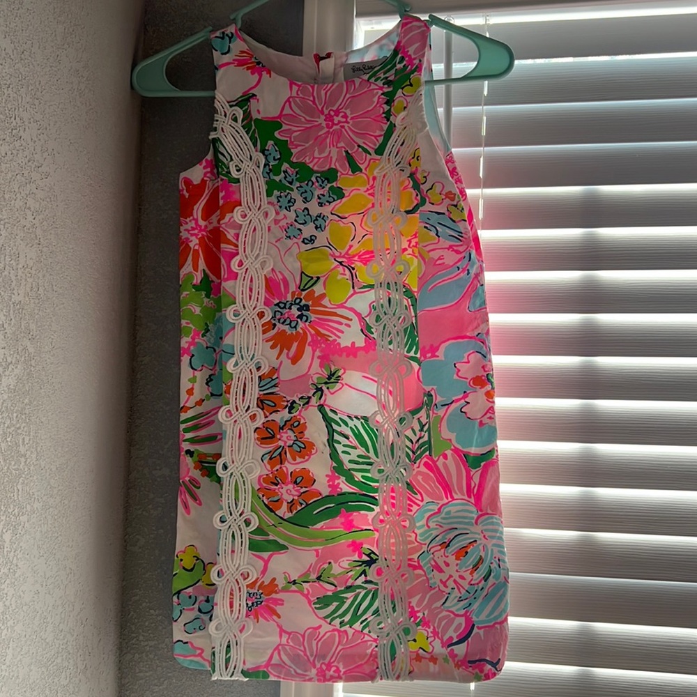 Lilly Pulitzer girl dress M 7/8